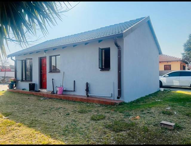 3 BEDROOM HOUSE FOR SALE IN DANVILLE